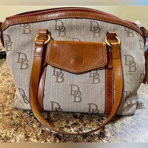 Dooney & Bourke handbag
